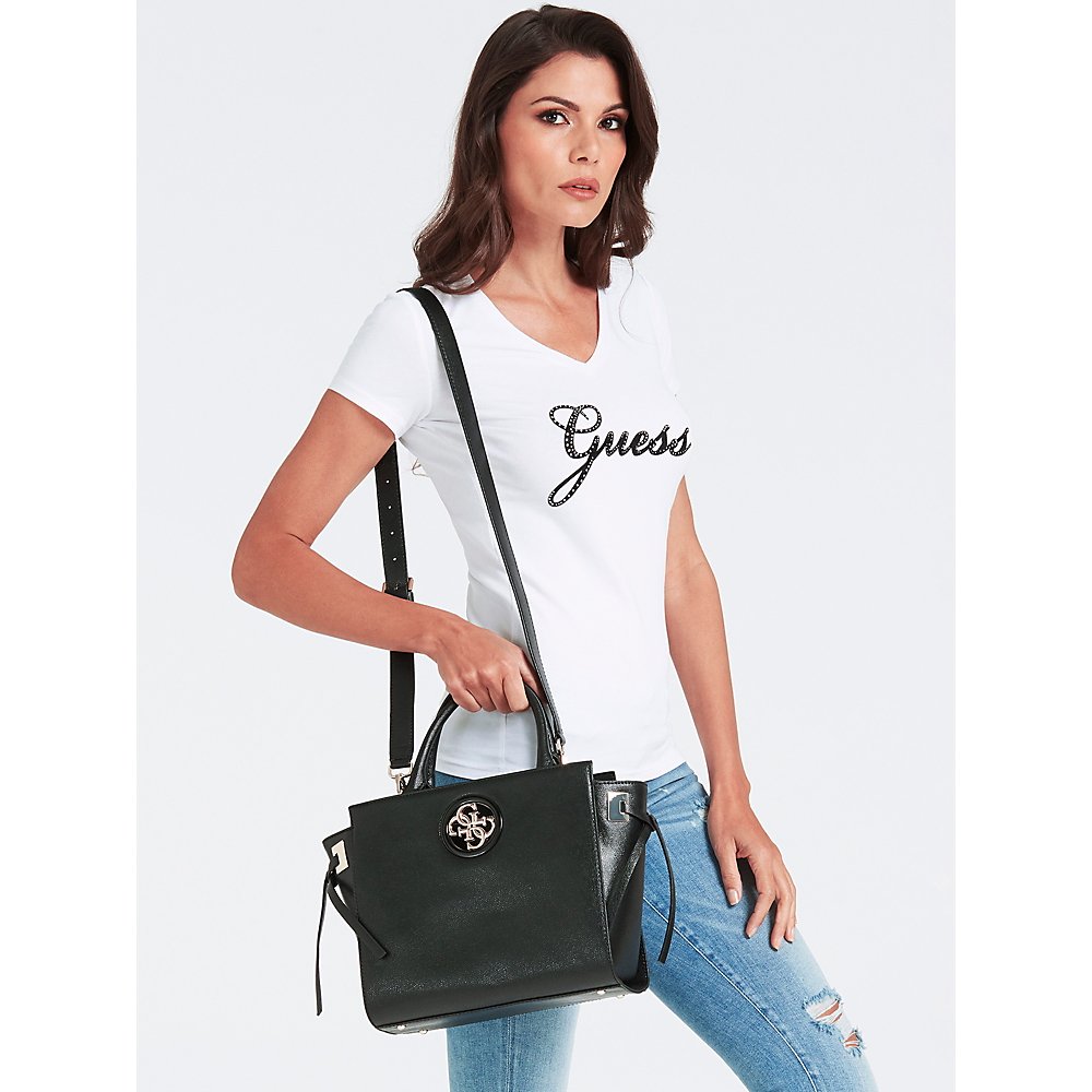 Guess Axelremsväska Group open road svart Stilettoshop.se Guess Väska Open road svart Stilettoshop.se webbutik