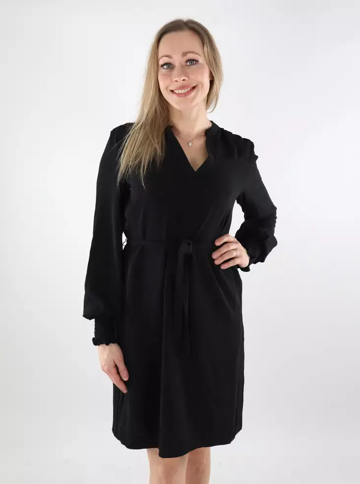 Only stretchklänning V-ringad svart - Klänningar och tunikor - 137620 - 1