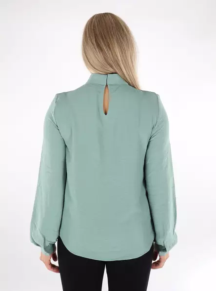 Vila damskjorta Surashil High Neck chinoisgrön - Långärmade tröjor för  damer - 136781 - 2