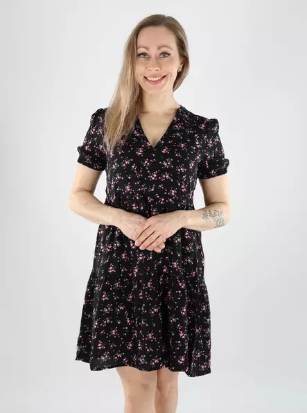 Only klänning ONLNOVA life svart/725 ditsy - Klänningar och tunikor - 140901 - 1