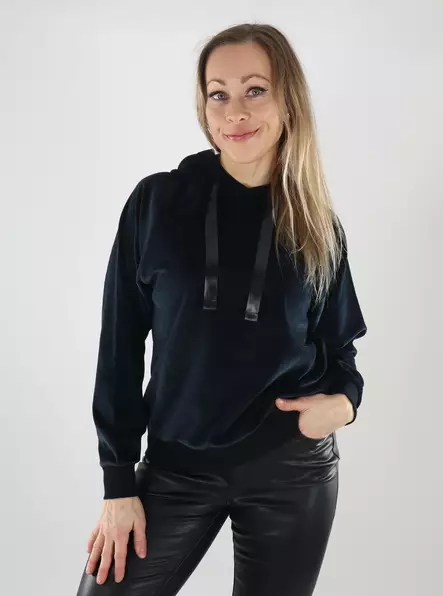  - Huvtröjor och sweatshirts - 140001 - 1