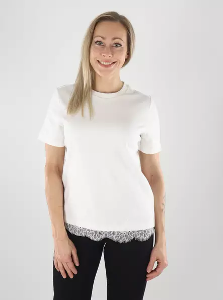 Vero Moda T-shirt VMSARA METTE LACE SS T-SHIRT JRS snow white - T-shirts för damer - 142042 - 1