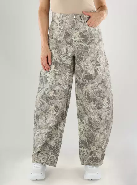 Only Jeans HW CAMO BARREL PANT rökig oliv/camo - Jeans för damer - 141482 - 1