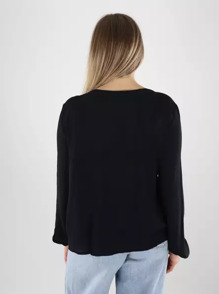 Vero Moda damskjorta EMB Top svart - Långärmade tröjor för  damer - 140162 - 2