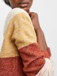Vero Moda randig stickad tröja för damer Plaza chili oil/birch - Stickat för damer - 129422 - 2
