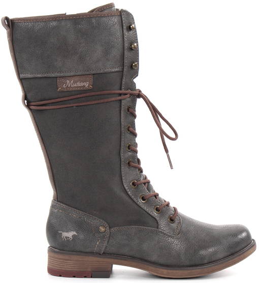Trendiga skor från Mustang Shoes Stilettoshop.se webbutik Trendiga skor från Mustang Shoes Stilettoshop.se webbutik
