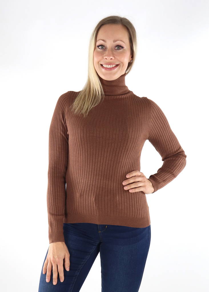 Only Tröja Karol rollneck Friar brown - Stickat för damer - 134312 - 1