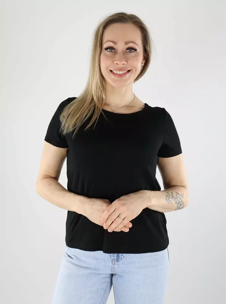 Only dam t-shirt Bera Back Lace svart - T-shirts för damer - 140673 - 1