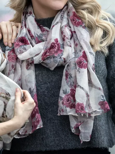 Veniz Halsduk 62643 rosamönster röd - Halsdukar för damer - 140354 - 2