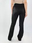 Vero Moda dambyxor VMFLASH MR Coated svart - Byxor för damer - 139274 - 2