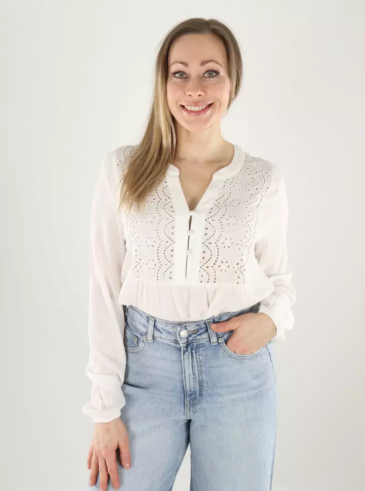 Vero Moda damskjorta EMB Topp snövit - Långärmade tröjor för  damer - 140164 - 1