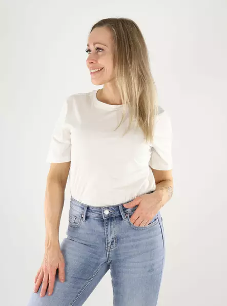 Only ekologisk bomulls-t-shirt med rund hals, Cloud Dancer - T-shirts för damer - 140825 - 1