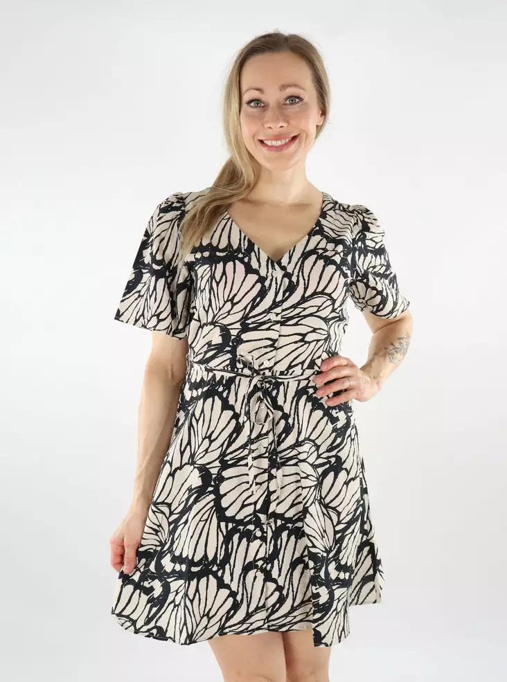 JDY A-linjeklänning Troya Short tapioka/svart - Klänningar och tunikor - 138775 - 1