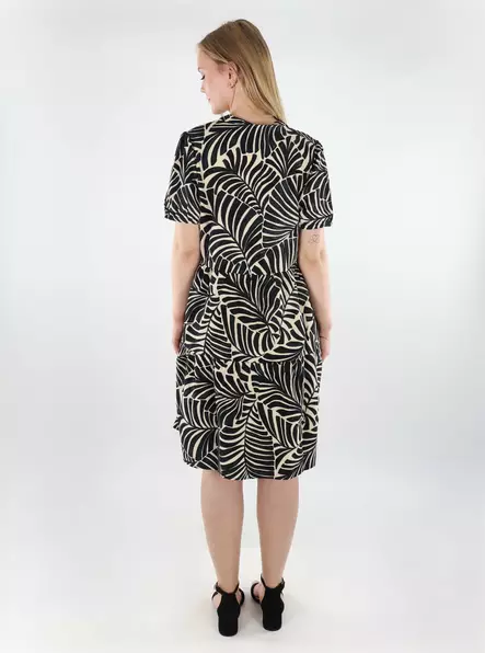 Only mönstrad klänning ONLNOVA svart/611 la pal - Klänningar och tunikor - 138476 - 2