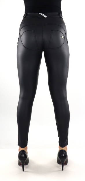 Freddy byxor Veganskt läder Regular Waist Super Skinny svart - Byxor för damer - 134128 - 2