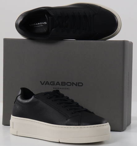 Vagabond Sneakers Judy svarta med snören - Sneakers för damer - 135338 - 2