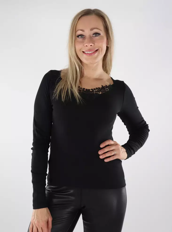 Only damskjorta New Lace black - Långärmade tröjor för damer - 136908 - 1