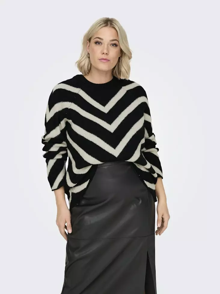 Only Carmakoma plus size tröja Pullover svart/w.cloud dancer - Stickat för damer - 137138 - 1