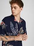 Jack&Jones kortärmad skjorta med krage Blatropic resort navyblå - Skjortor för herrar - 131399 - 2