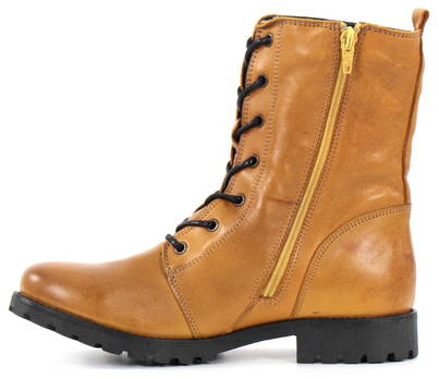 Emma | Shoppa trendiga skor på nätet | Stilettoshop.se Emma | Shoppa trendiga skor på nätet | Stilettoshop.se